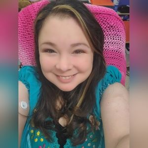 Meet your Posher, Eva